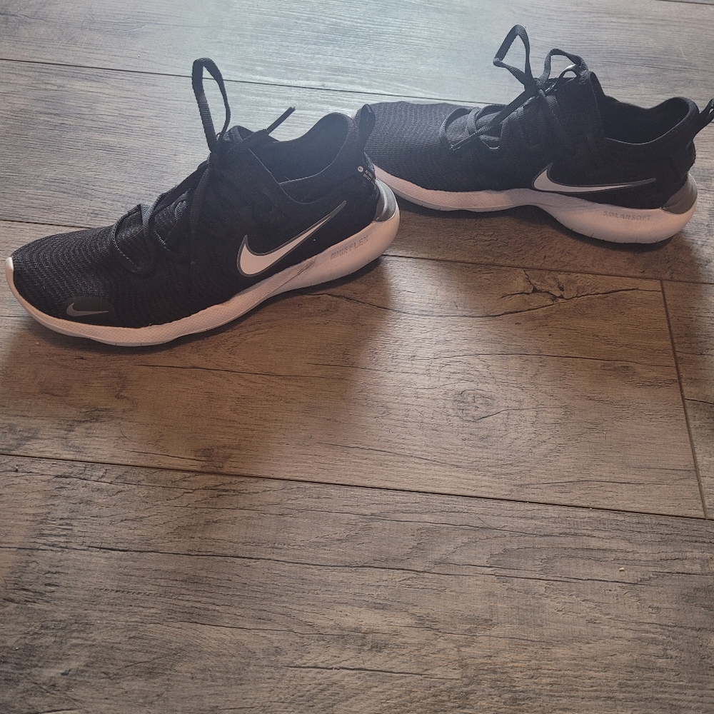 Nike flex